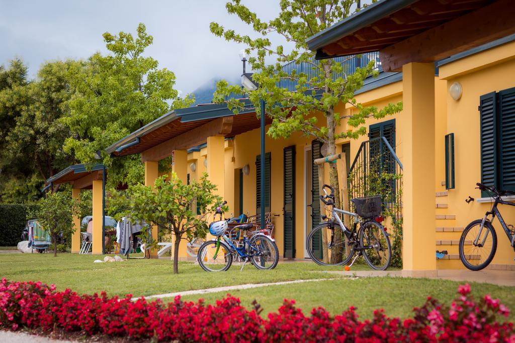 Camping Promontorio Toscolano Maderno Dış mekan fotoğraf