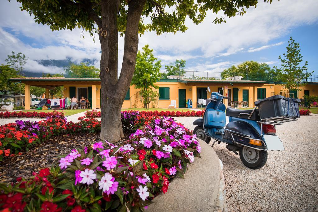 Camping Promontorio Toscolano Maderno Dış mekan fotoğraf