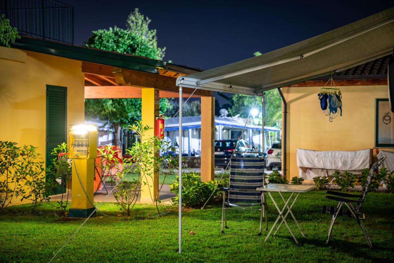 Camping Promontorio Toscolano Maderno Dış mekan fotoğraf